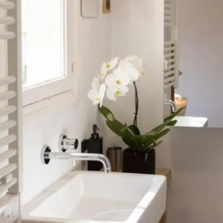 Maraisjolie Duplex 33m2… * Parigi